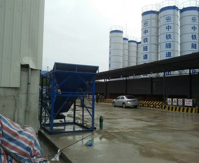 中鐵隧道局廣州外繞線洗石機現場